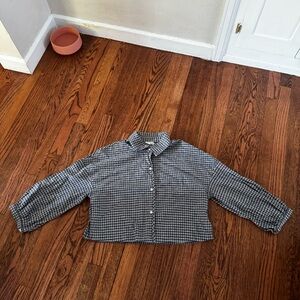 Beaton Linen Crop Button Up